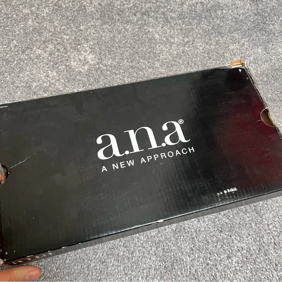 A. N. A. Black suede lace up bow tie pointed Ember Black size 9.5 M comes in box - Picture 7 of 10